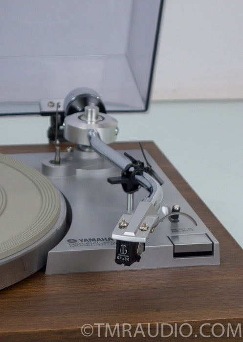 Yamaha YP-211 Natural Sound Turntable w/ Grado Cartridge