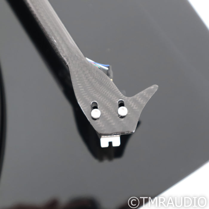 Pro-Ject Debut Carbon EVO Belt-Drive Turntable; Black with Sumiko Rainier MM