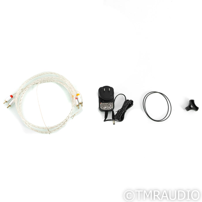 Pro-Ject Debut Carbon EVO Belt-Drive Turntable; Black with Sumiko Rainier MM