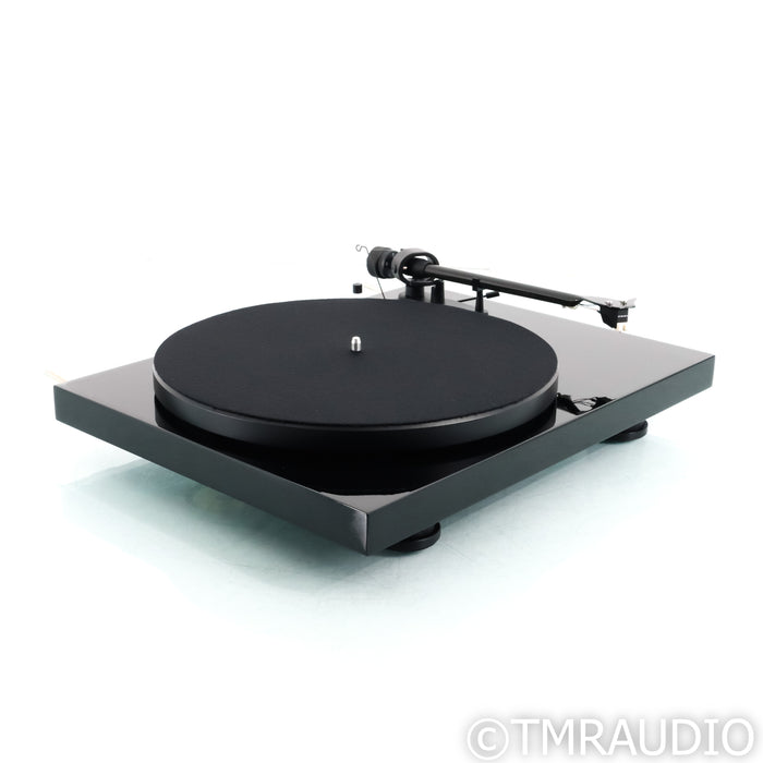 Pro-Ject Debut Carbon EVO Belt-Drive Turntable; Black with Sumiko Rainier MM