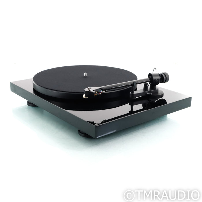 Pro-Ject Debut Carbon EVO Belt-Drive Turntable; Black with Sumiko Rainier MM
