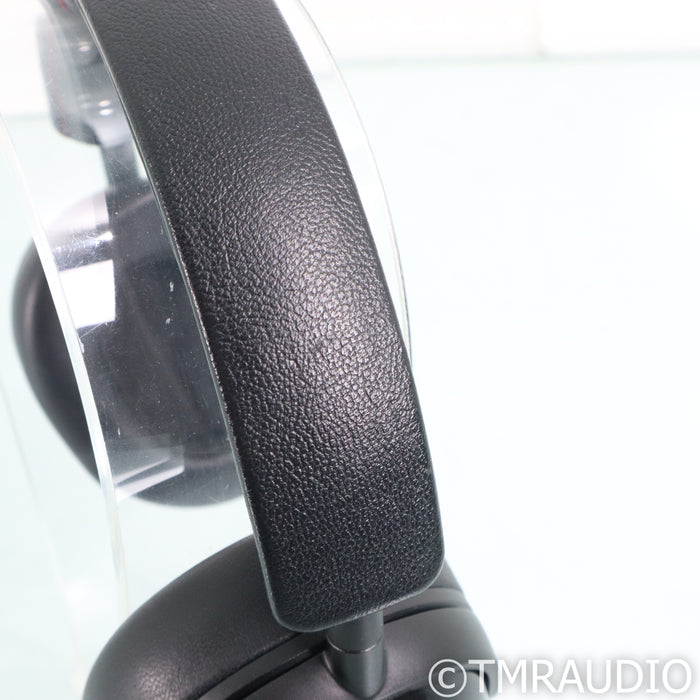 Mark Levinson No. 5909 Closed-Back Wireless Headphones; Ice Pewter