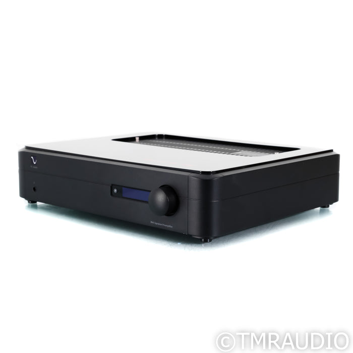 PS Audio BHK Signature Stereo Tube Hybrid Preamplifier