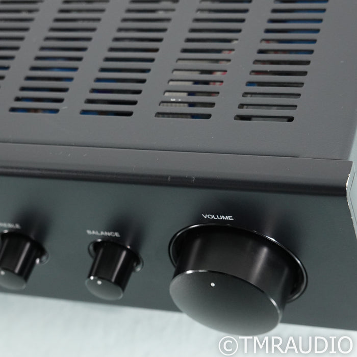 NAD Electronics C 165BEE Stereo Preamplifier; MM / MC Phono