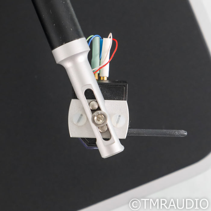 Clearaudio Concept Belt Drive Turntable; Ortofon Blue MM Cartridge