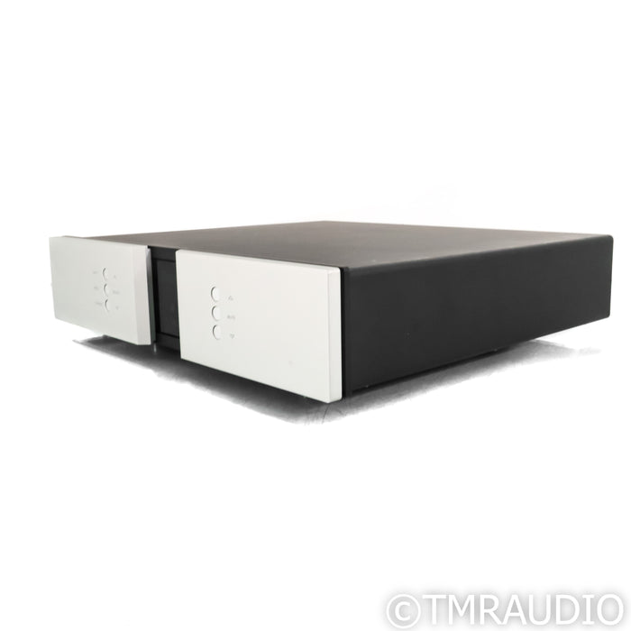 Vitus RD-100 Stereo Preamplifier / DAC; D/A Converters