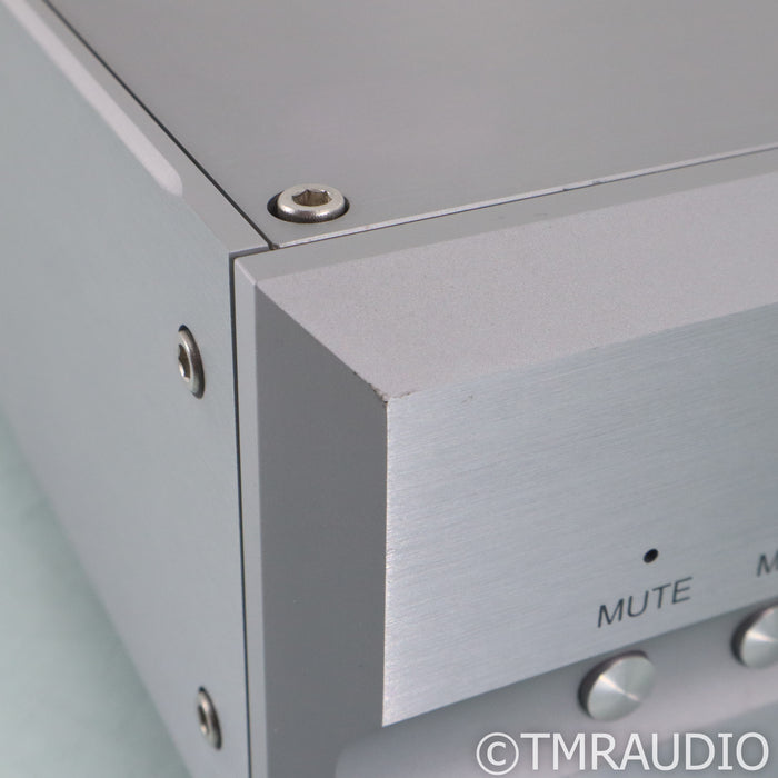 Pass Labs XP-20 Preamplifier