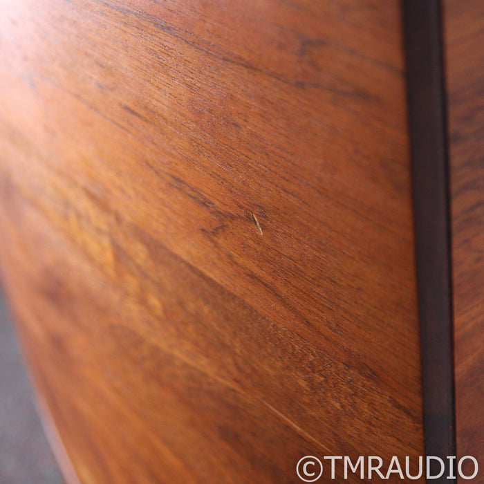 GamuT S9 Floorstanding Speakers; Solid Walnut Pair