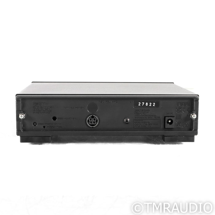 Rega Planar 8 Belt Drive Turntable; Apheta 3 MC Cartridge