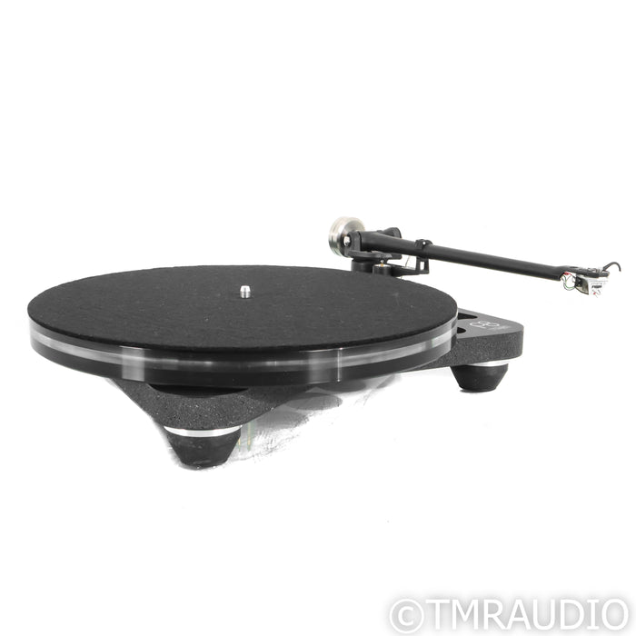 Rega Planar 8 Belt Drive Turntable; Apheta 3 MC Cartridge