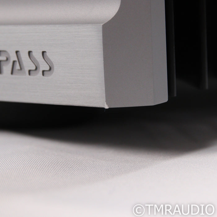 Pass Labs X250.8 Stereo Power Amplifier