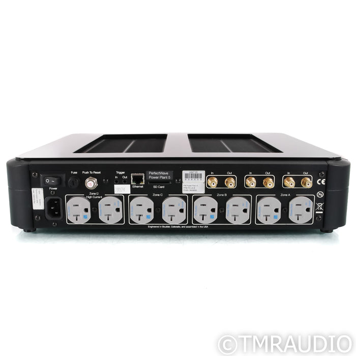PS Audio PerfectWave Power Plant 5 AC Power Line Regenerator