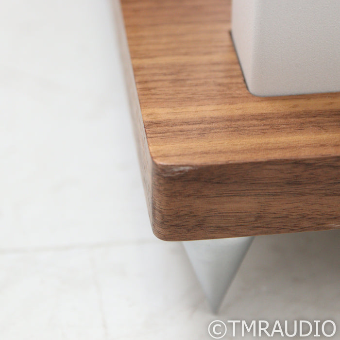 Leak Sandwich 250 Bookshelf Speakers; Walnut Pair w/ Stands