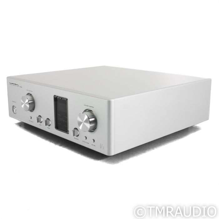 Luxman C-900u Stereo Preamplifier; C900u (Mint)