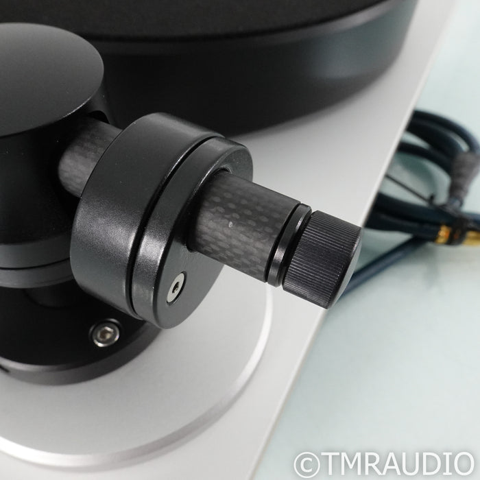 Clearaudio Performance DC Wood Belt Drive Turntable; Dynavector DV 20x2 MC