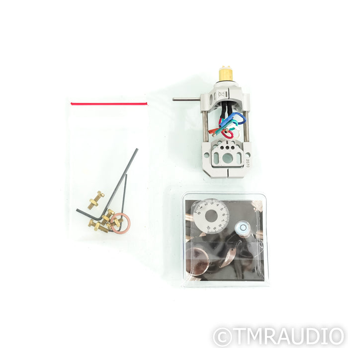 Acoustical Systems Arche 5D Headshell; 18grams