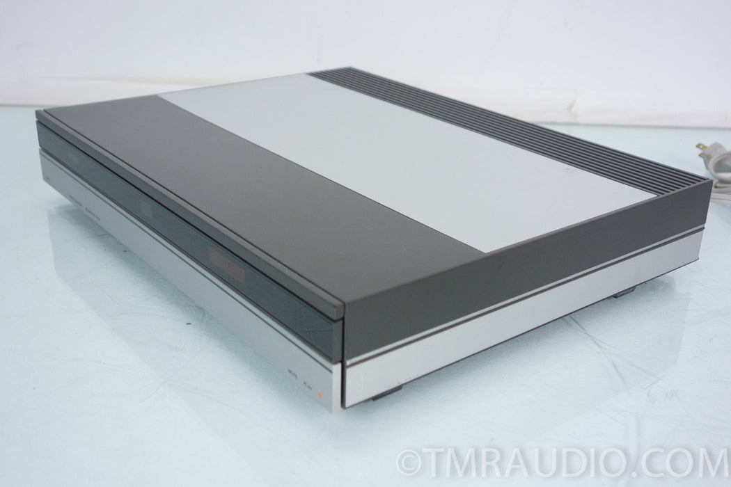 Bang & Olufsen Beomaster 5000 Stereo Receiver
