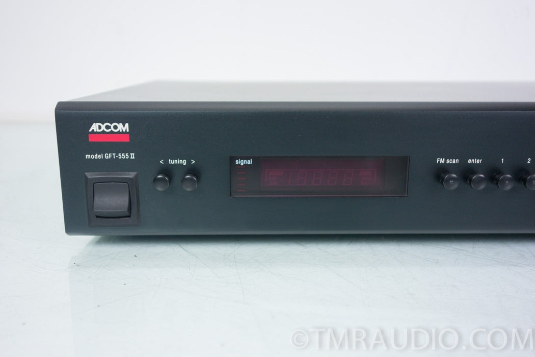 Adcom GFT-555 ii AM / FM Tuner