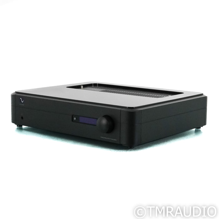 PS Audio BHK Signature Stereo Tube Hybrid Preamplifier