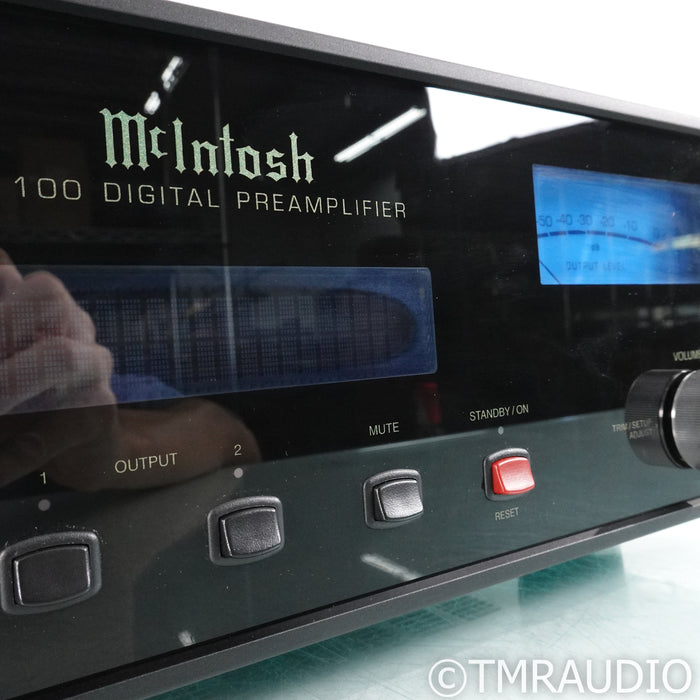 McIntosh D1100 Digital Stereo Preamplifier / DAC; D/A Converter