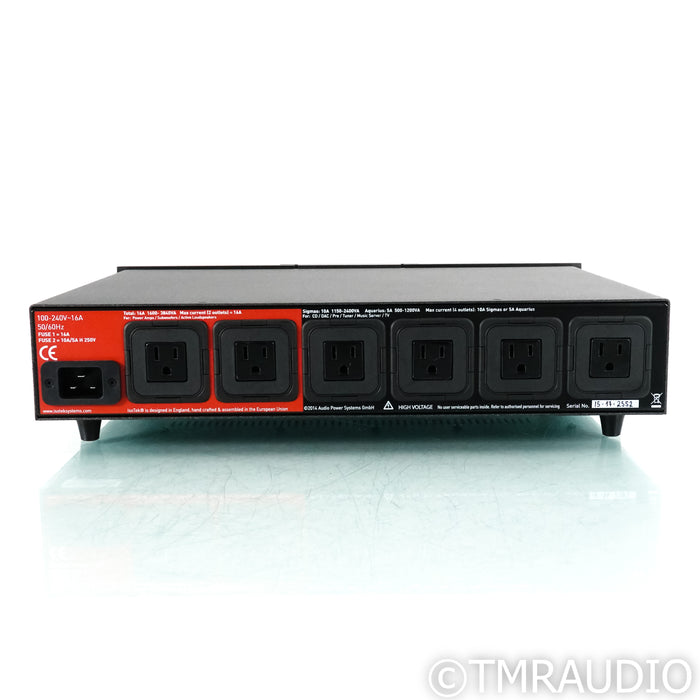 IsoTek Evo3 Sigmas Power Conditioner; w/ Premier Power Cable