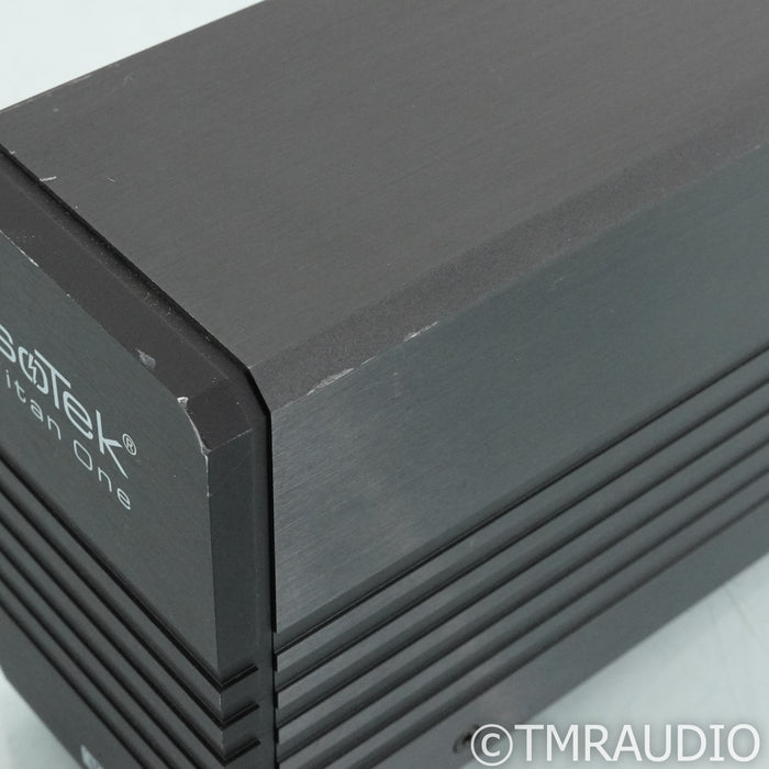 IsoTek Evo3 Titan One Power Conditioner; w/ Premier Power Cable