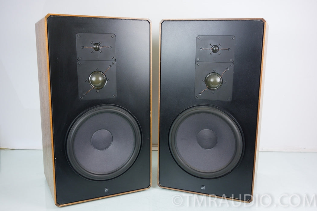 ADS L980 Vintage Speakers in Factory Boxes w/ Stands