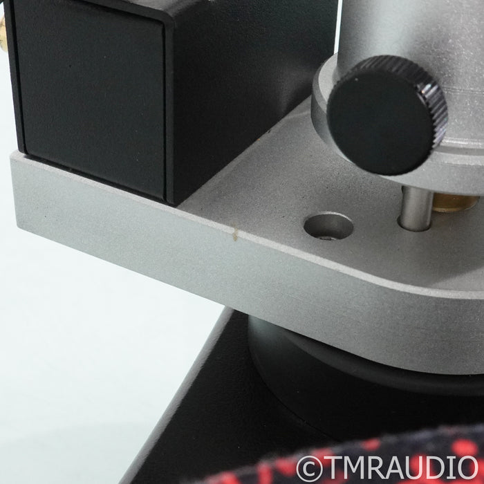 VPI Prime Belt Drive Turntable; Ortofon 2M Black MM