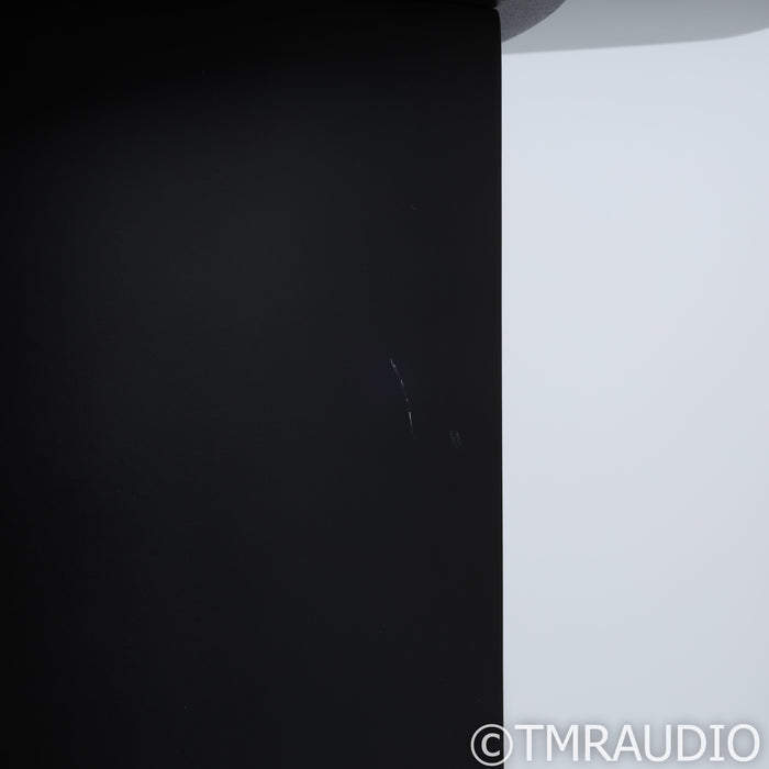 Sonus Faber Venere 1.5 Bookshelf Speakers; White Pair w/ Stands