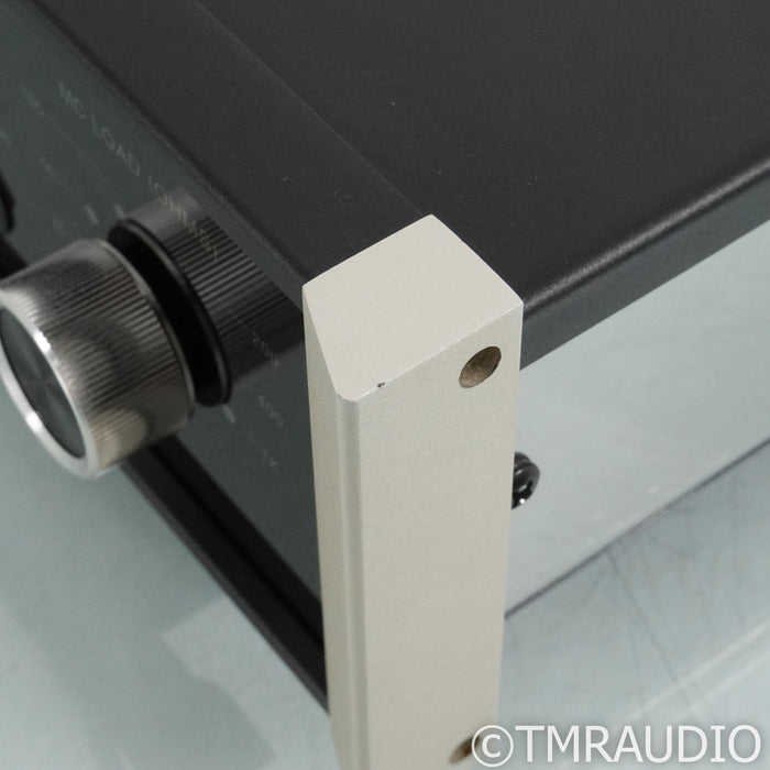 McIntosh MP100 Phono Preamplifier; MM / MC Phono