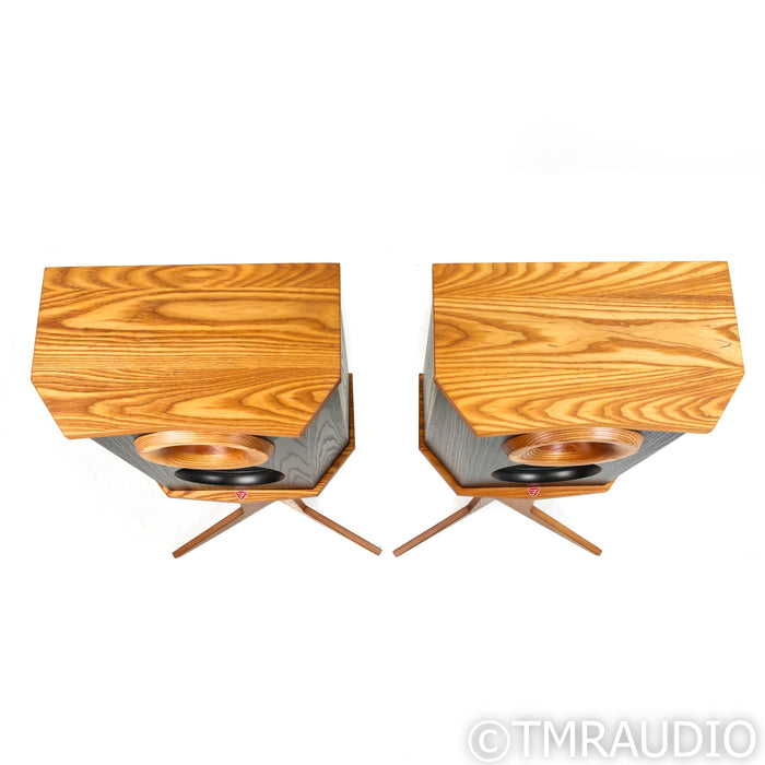 Fleetwood Sound Deville Bookshelf Speakers; Black Pair w/ Stands