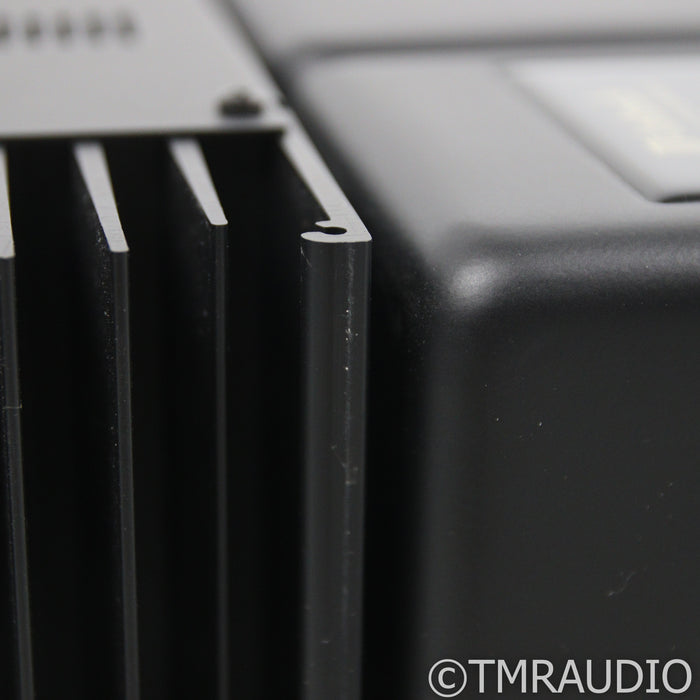 McIntosh MC302 Stereo Power Amplifier