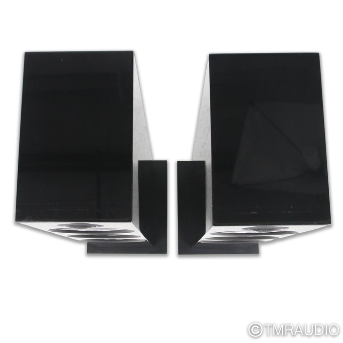Bowers & Wilkins 704 S2 Floorstanding Speakers; Gloss Black Pair