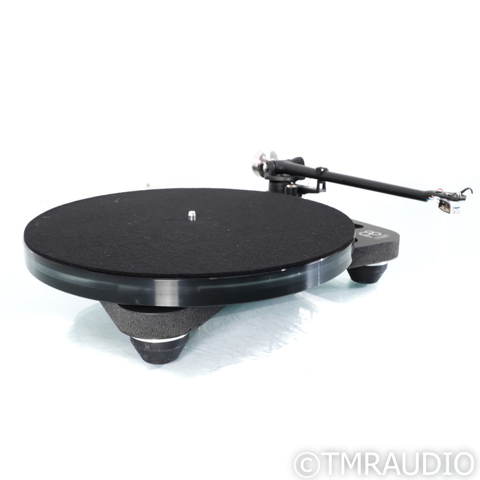 Rega Planar 8 Belt-Drive Turntable; Apheta 3 MC Cartridge