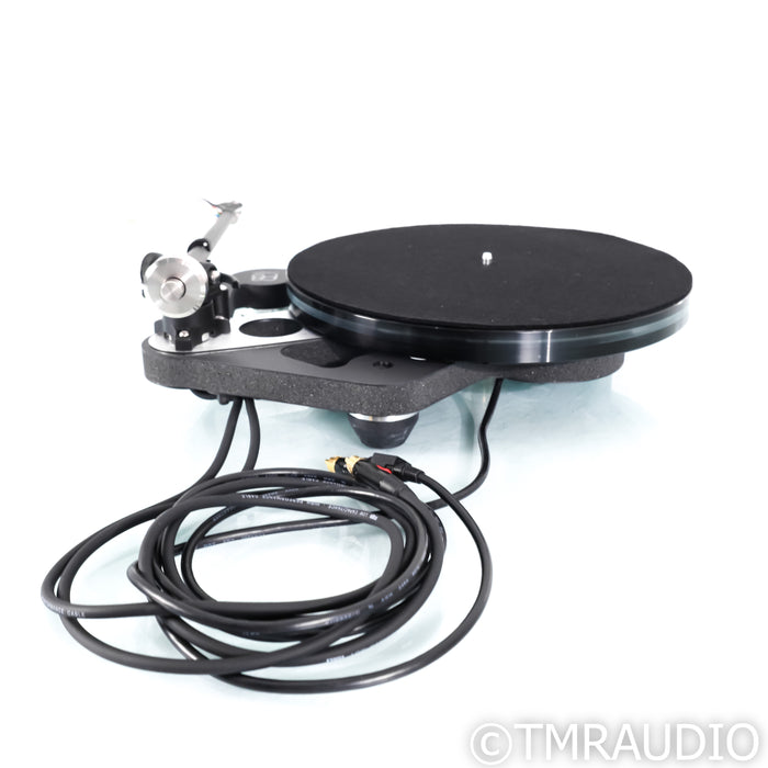 Rega Planar 8 Belt-Drive Turntable; Apheta 3 MC Cartridge