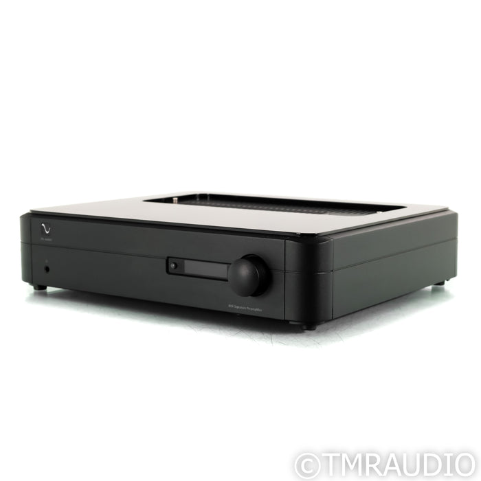 PS Audio BHK Signature Stereo Tube Hybrid Preamplifier