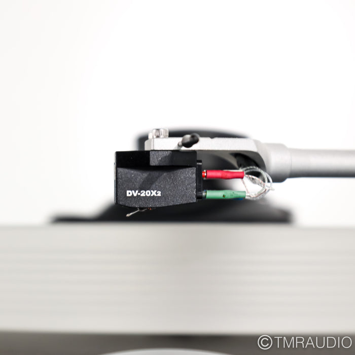 VPI Scout Belt Drive Turntable; Dynavector DV-20X2H MC Cartridge