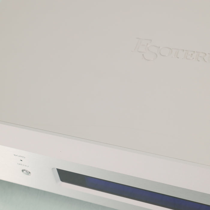 Esoteric Audio D-07 DAC; D/A Converter