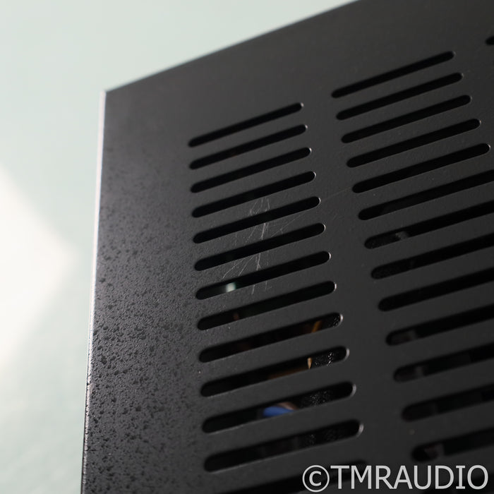 Parasound NewClassic 2125 v.2 Power Amplifier