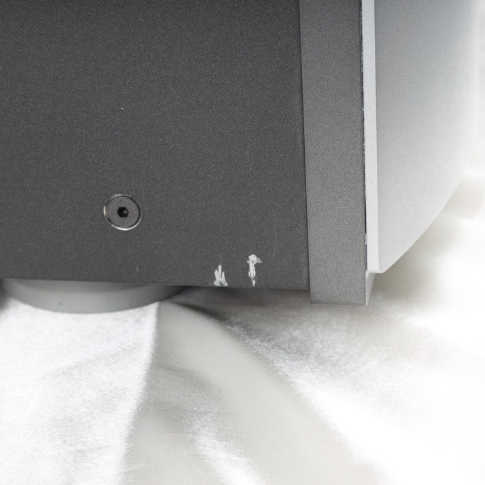 Mark Levinson No. 432 Stereo Power Amplifier