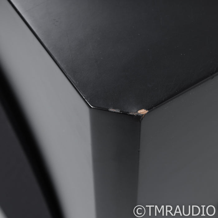 Arendal 1723 Avalanche 800 IQ 13.8" Powered Subwoofer; Black; Ported