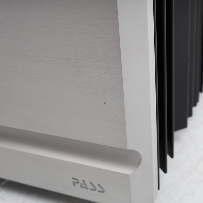 Pass Labs X350.8 Stereo Power Amplifier