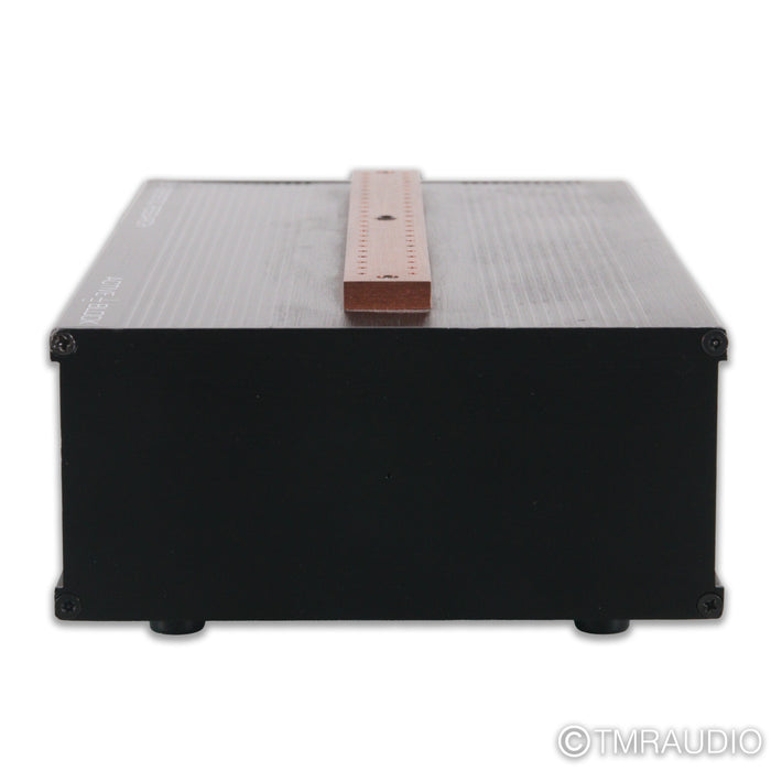 Synergistic Research Active Ground Block SE Power Conditioner (Conditioner Only)