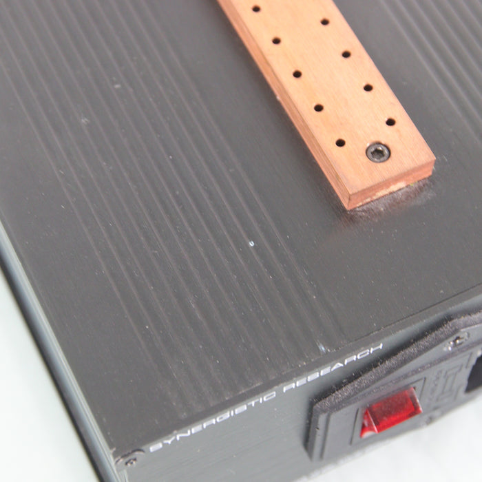 Synergistic Research Active Ground Block SE Power Conditioner (Conditioner Only)