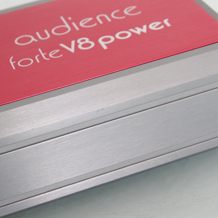 Audience forte V8 AC Power Conditioner w/ Forte f3 Power Cable