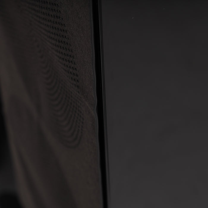 KEF R11 Floorstanding Speakers; Gloss Black Pair