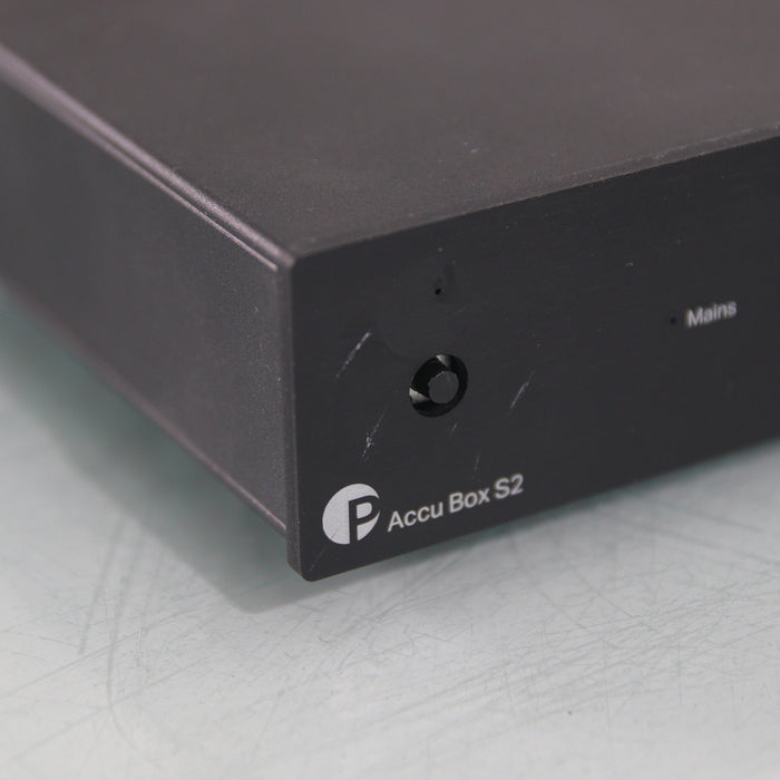 Pro-Ject Tube Box DS Phono Preamplifier w/ Accu Box S2 Power Supply