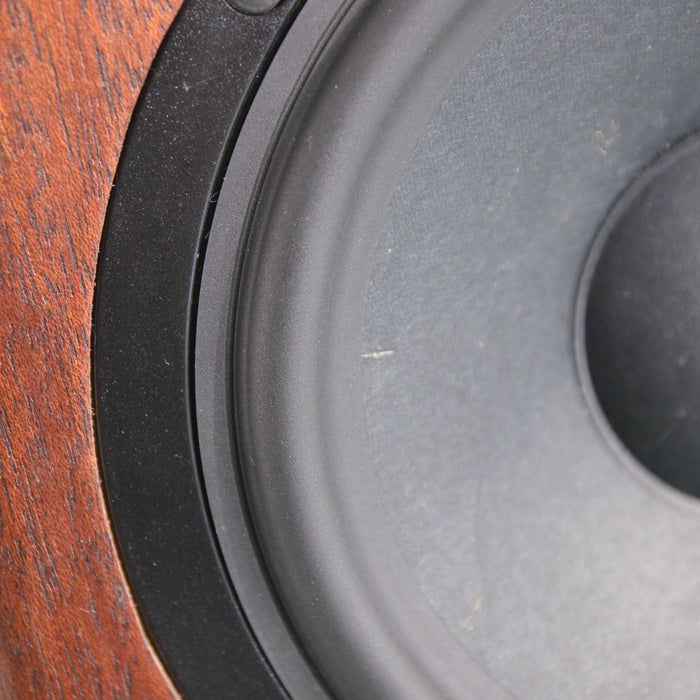 Tyler Acoustics Timekeeper T1  Bookshelf Speakers; Mahogany Pair
