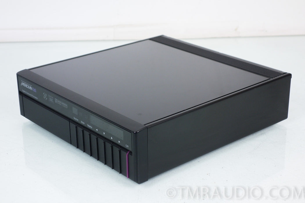 Meridian 565 Preamp / Surround Processor (updated to 7.1)