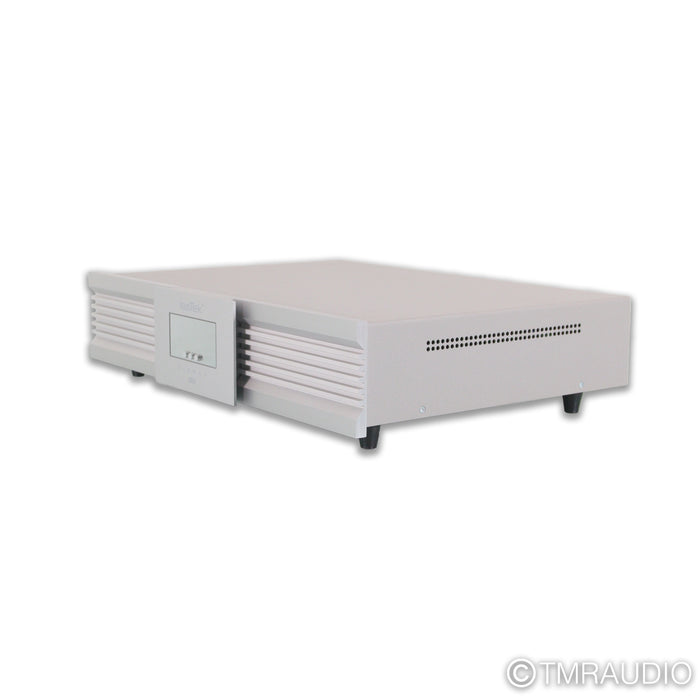 IsoTek Evo3 Sigmas Power Conditioner w/ Evo3 Premier Power Cable